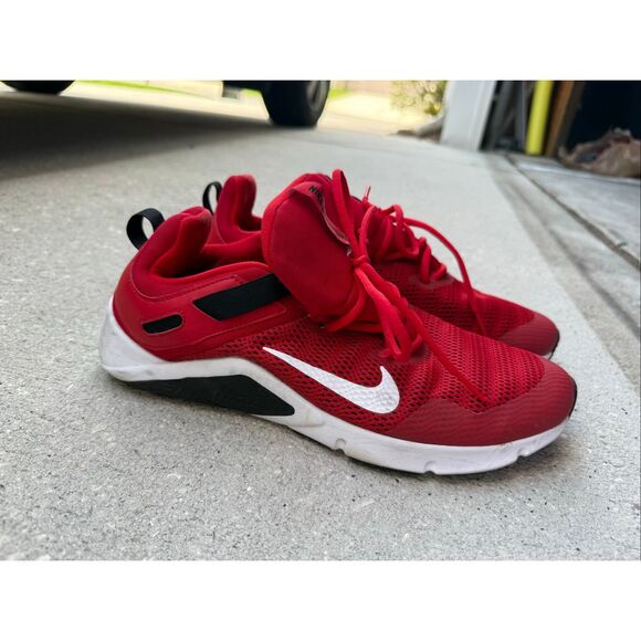 Nike Men\'s Size 11 Legend Essential Zoom Training Sneakers Red White Swoosh Gym main image 10